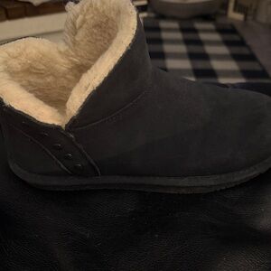 Navy blue bear paw Suede Ankle Boots with Cream Lining